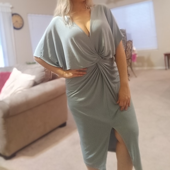 Lovely mint dress stretch - Picture 3 of 5